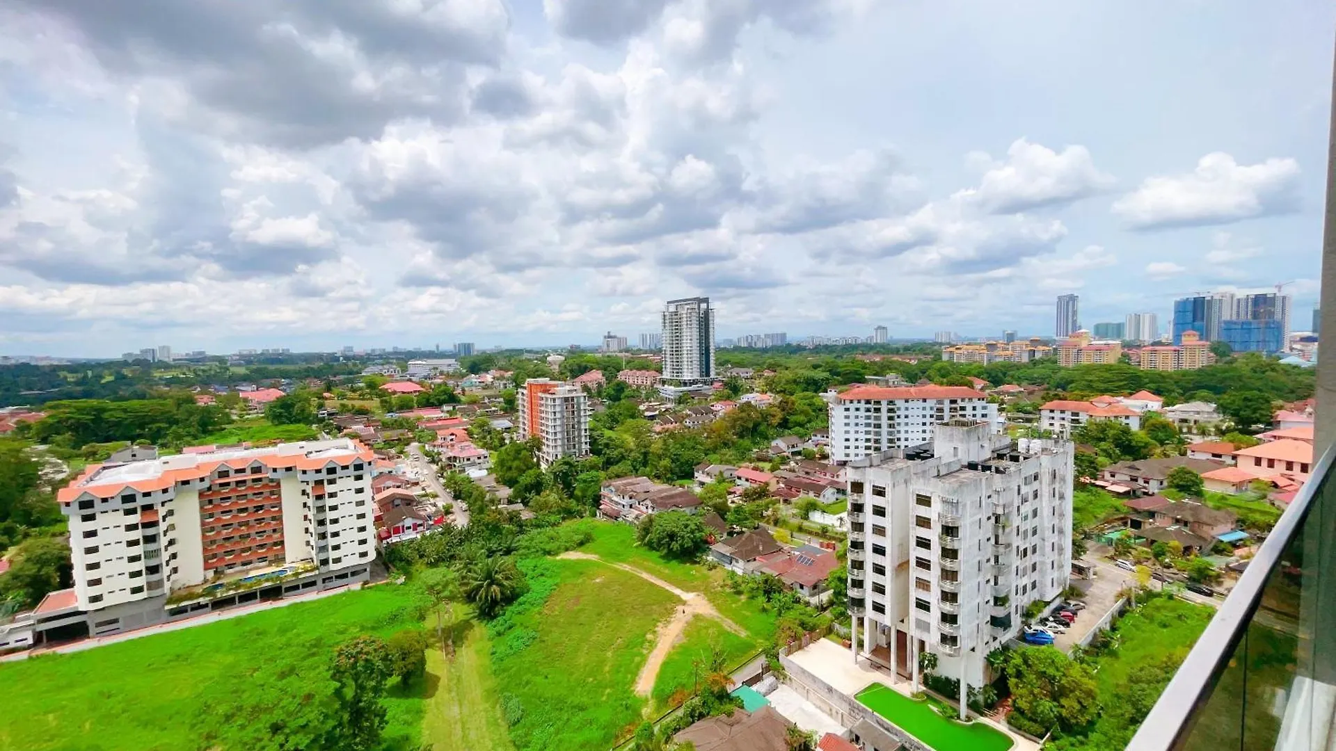 Daire Gyden Staycation #The Straits Johor Bahru Malezya