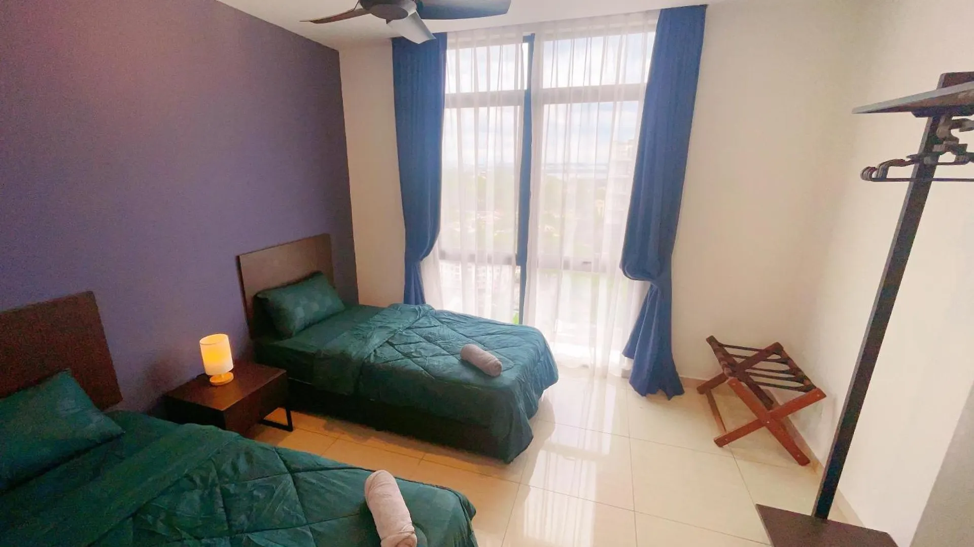 Gyden Staycation #The Straits Johor Bahru Apartment