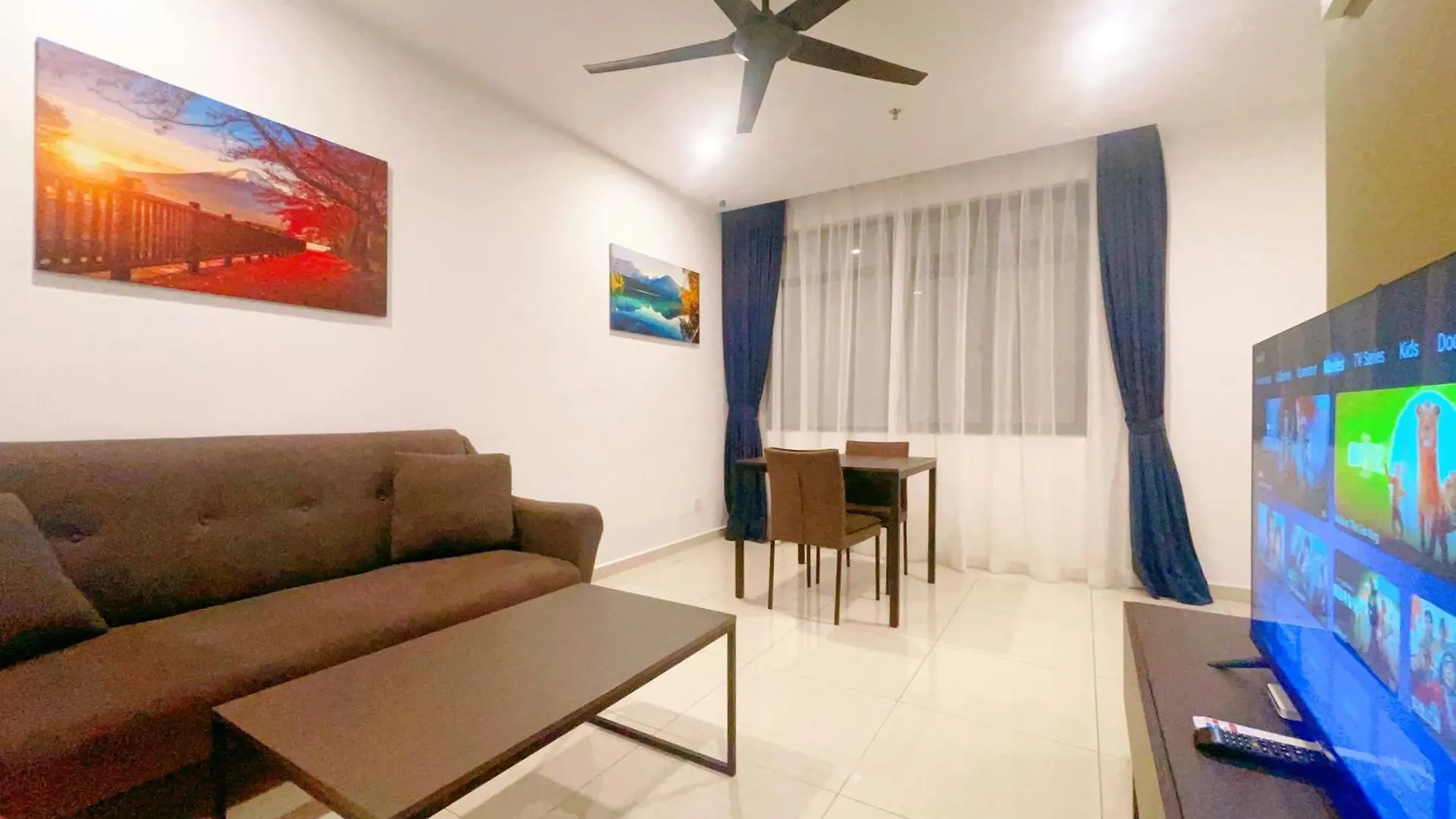 Daire Gyden Staycation #The Straits Johor Bahru Malezya